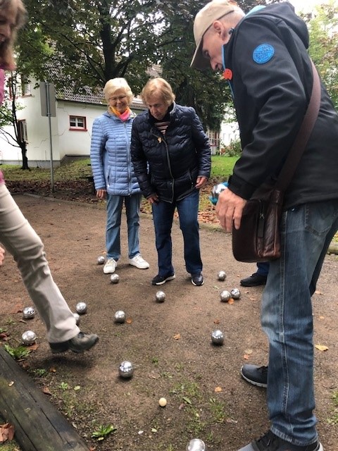 TU Wirbelsäulengruppe Boule2