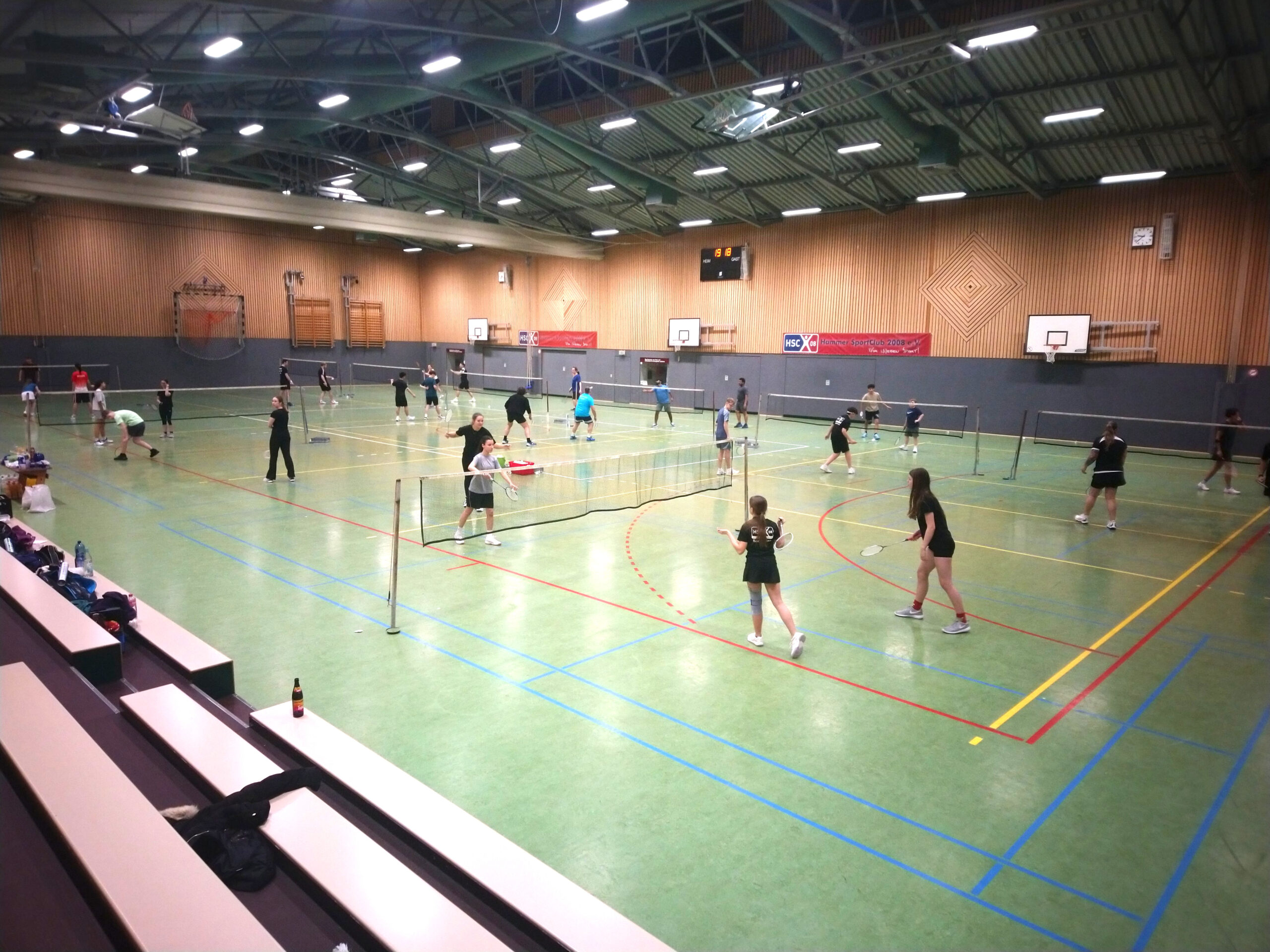 2025 12 19 19 18 06 771