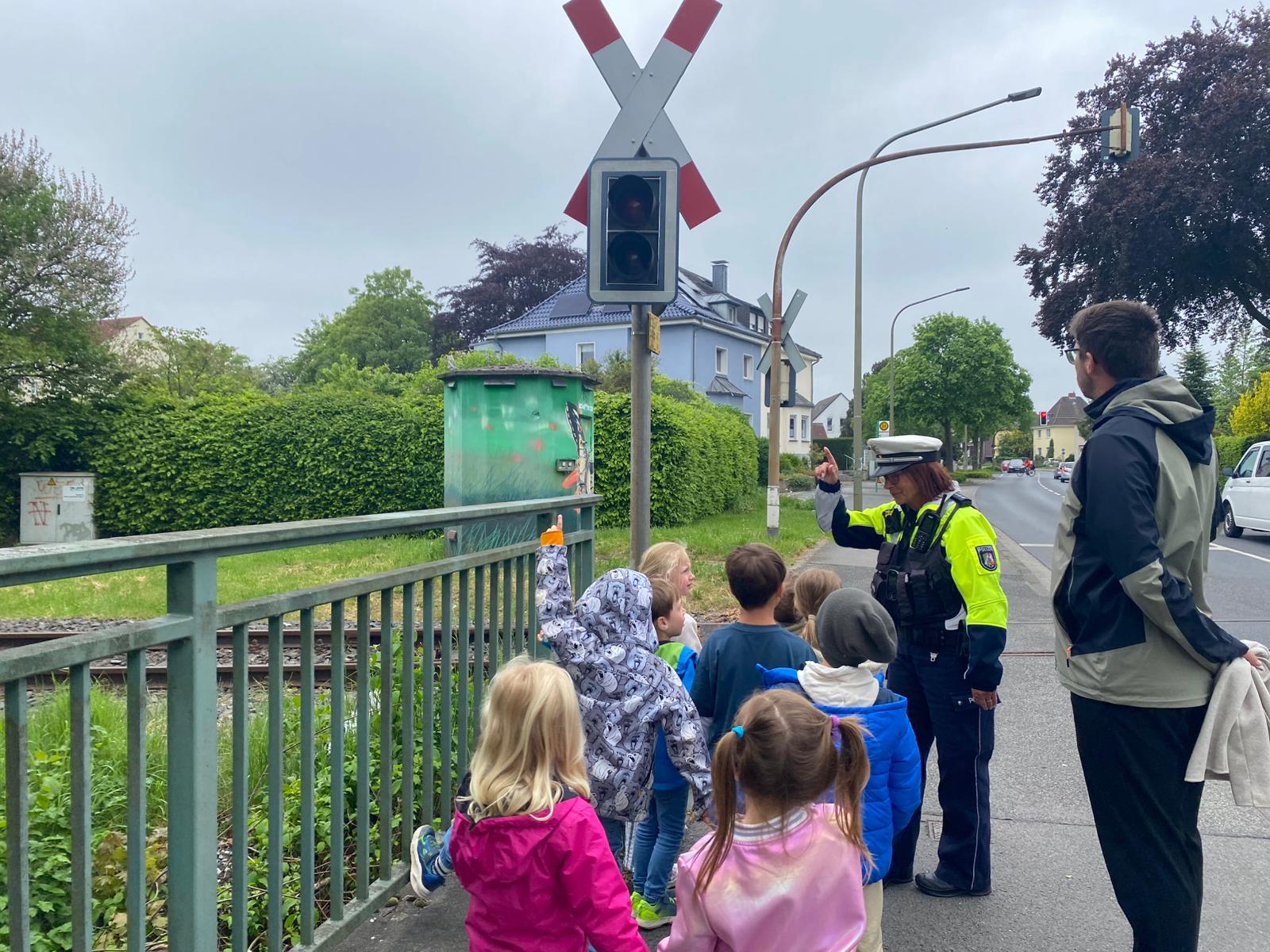 Schulstrolche Sicher Im Straßenverkehr (7)